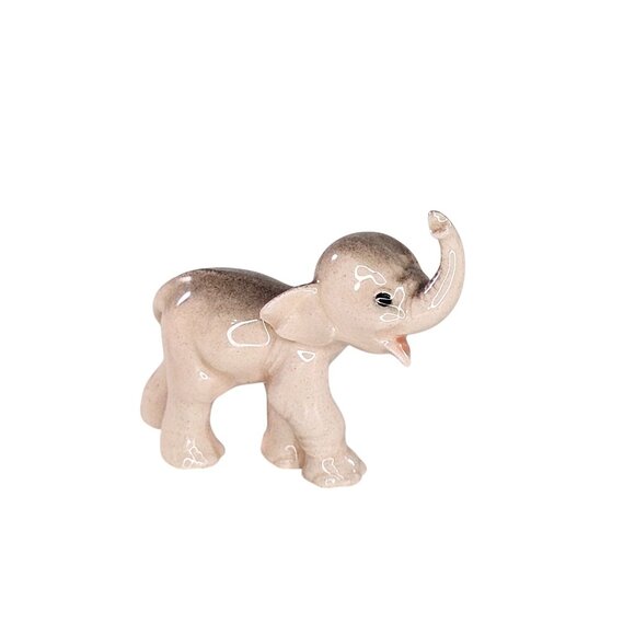 Hagen Renaker Krazy Kritters Pink Baby Elephant Miniature Figurine 50 Made - Picture 1 of 9